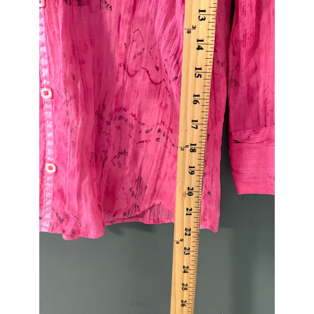 Christopher & Banks Pink Crinkle Button Down Shirt Abstract M Light Peasant - Picture 8 of 8